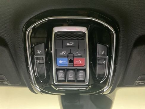 Used 2021 Jeep Grand Cherokee L Overland w/ Luxury Tech Group IV image 20