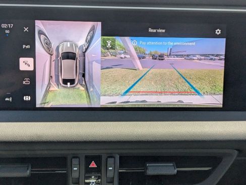 New 2024 Porsche Macan 4 Electric image 20