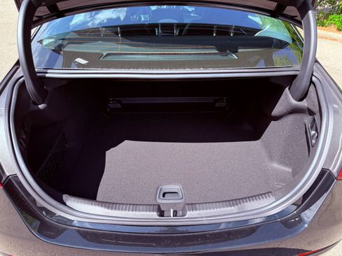 Certified 2025 Mercedes-Benz C 300 4MATIC Sedan image 34