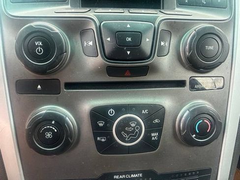 Used 2015 Ford Explorer FWD image 32