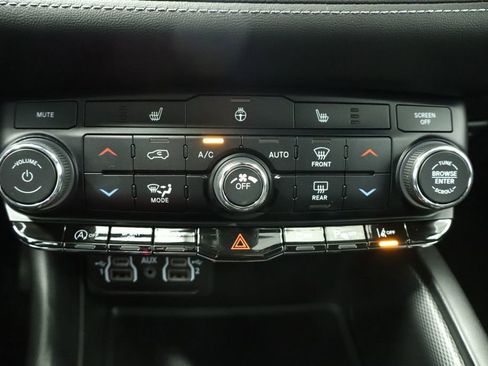 Certified 2022 Dodge Durango GT image 37