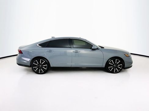 Used 2023 Honda Accord Touring image 8