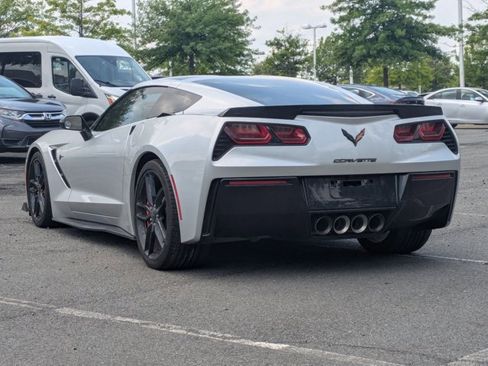 Used 2016 Chevrolet Corvette Stingray Coupe w/ 2LT Preferred Equipment Group RWD image 7