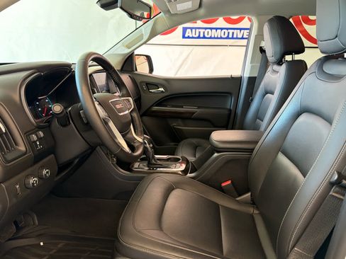 Used 2022 GMC Canyon Elevation w/ Elevation Premium Package AWD/4WD image 11