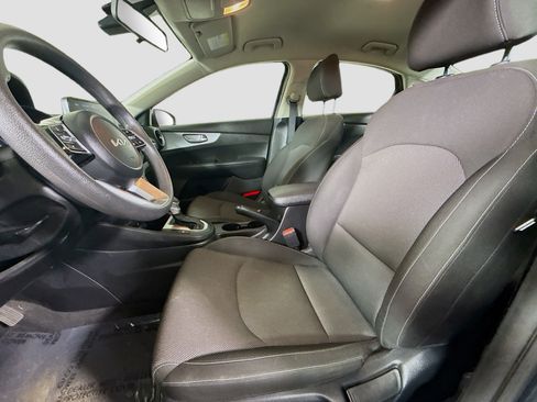 Used 2024 Kia Forte LXS image 21
