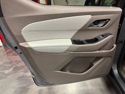 Used 2019 Chevrolet Traverse LT AWD/4WD image 19