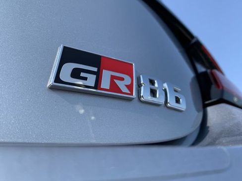 Used 2024 Toyota GR86 RWD image 43