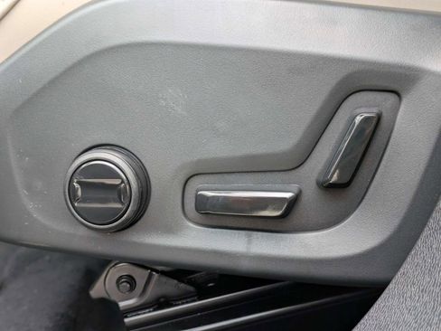 New 2026 Volvo XC60 T8 Plus w/ Protection Package Premier image 26