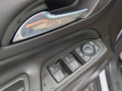 Used 2022 Chevrolet Equinox LT AWD/4WD image 15