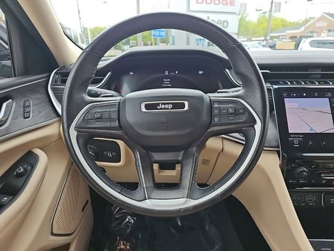 Certified 2021 Jeep Grand Cherokee L Limited AWD/4WD image 18