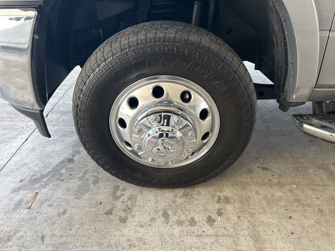 Used 2022 RAM 3500 Laramie image 12