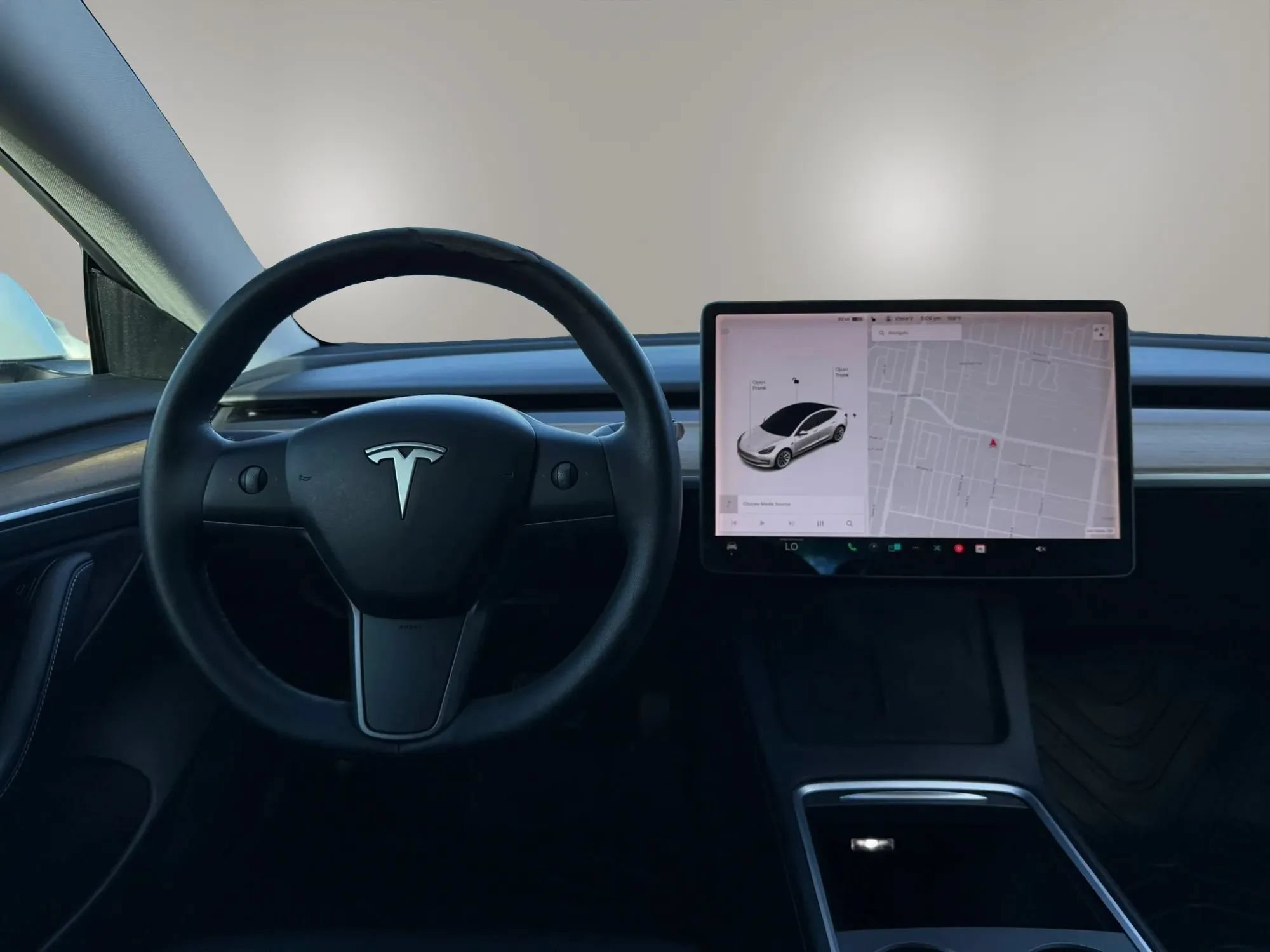Used 2021 Tesla Model 3 Standard Range Plus RWD image 16