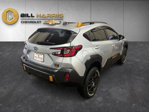 Used 2024 Subaru Crosstrek 2.5i Wilderness image 2