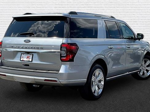 Used 2024 Ford Expedition Max Platinum AWD/4WD image 6