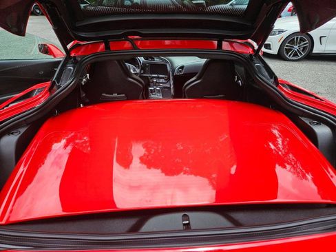 Used 2017 Chevrolet Corvette Stingray Coupe w/ Carbon Flash Badge Package image 22