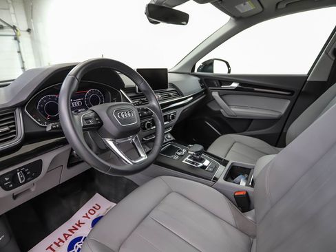 Used 2019 Audi Q5 2.0T Premium Plus image 10
