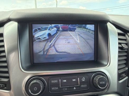 Used 2019 Chevrolet Tahoe LS w/ Max Trailering Package AWD/4WD image 17