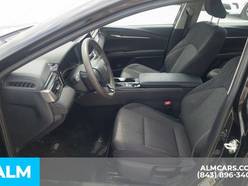 Used 2025 Toyota Camry LE FWD image 6
