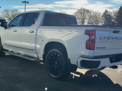 Used 2023 Chevrolet Silverado 1500 High Country image 5