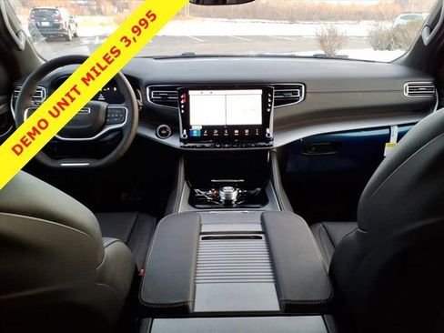 New 2026 Jeep Grand Wagoneer Limited w/ 8-Passenger Seating Package image 6