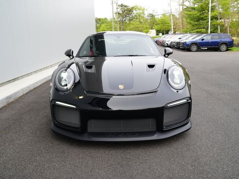 Used 2019 Porsche 911 GT2 RS RWD image 3