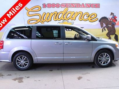 Used 2016 Dodge Grand Caravan SE