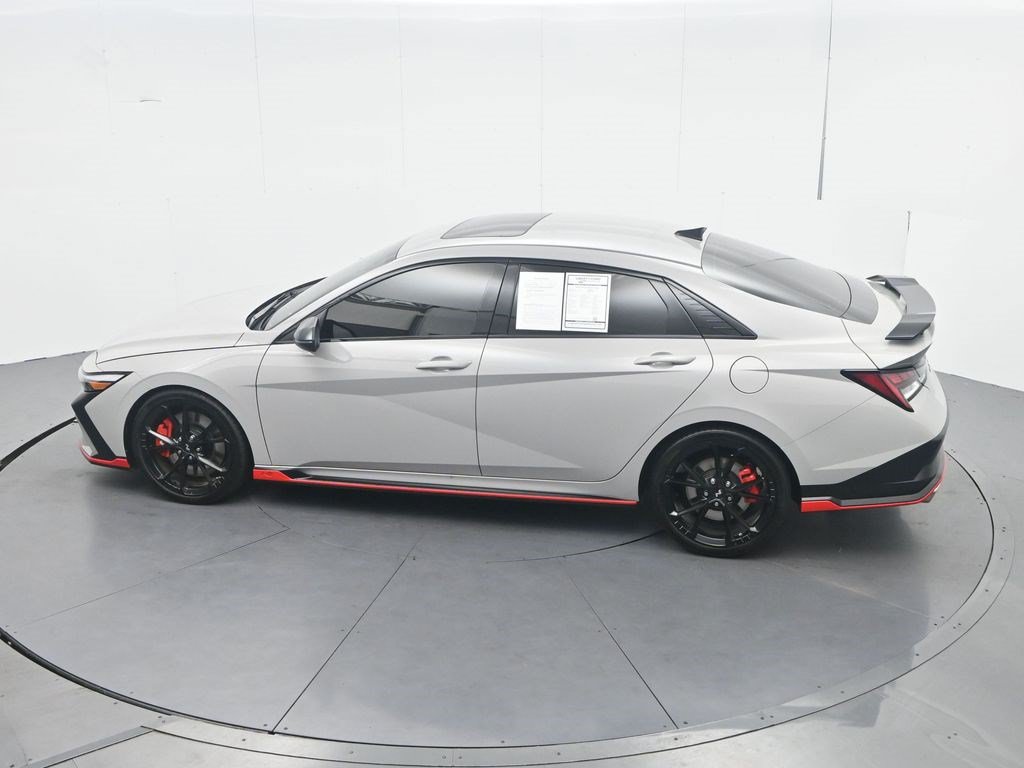 Used 2026 Hyundai Elantra N FWD image 40