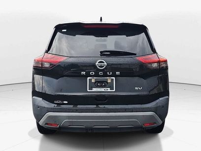 Used 2021 Nissan Rogue SV