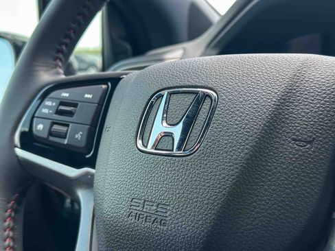 Used 2026 Honda Odyssey Sport-L image 32