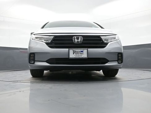 Certified 2024 Honda Odyssey EX-L image 30