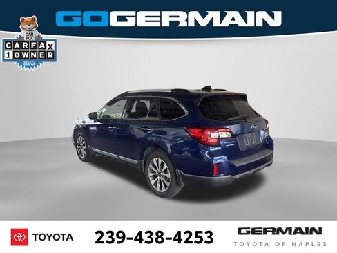 Used 2017 Subaru Outback 2.5i Touring w/ Popular Package #5A AWD/4WD image 4