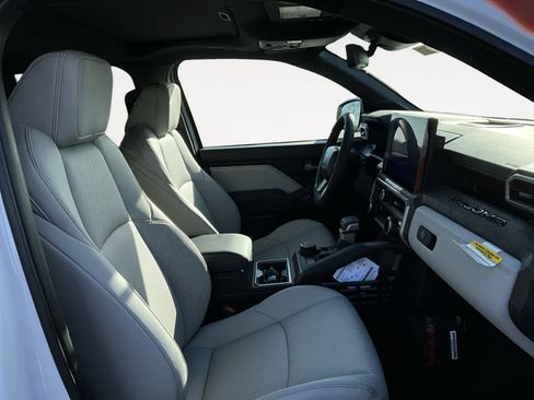 New 2025 Toyota Tacoma Limited image 15