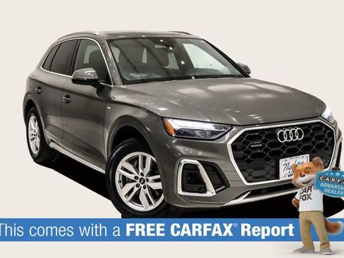 Used 2023 Audi Q5 2.0T Premium w/ Convenience Package image 2