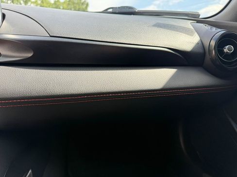 Used 2018 FIAT 124 Spider Abarth w/ Convenience Group RWD image 41