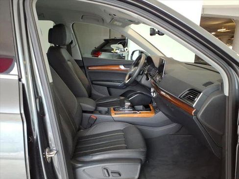 Certified 2023 Audi Q5 2.0T Premium w/ Convenience Package AWD/4WD image 20