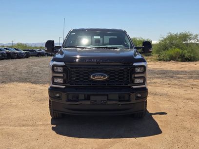 New 2026 Ford F250 Lariat w/ Black Appearance Package