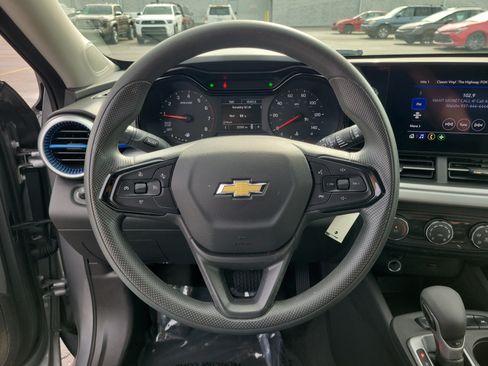 Used 2024 Chevrolet Trax LS w/ Driver Confidence Package FWD image 22