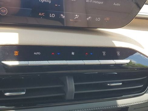 New 2026 Buick Enclave Preferred w/ Power Package AWD/4WD image 23