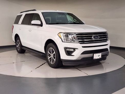 Used 2018 Ford Expedition XLT RWD image 7