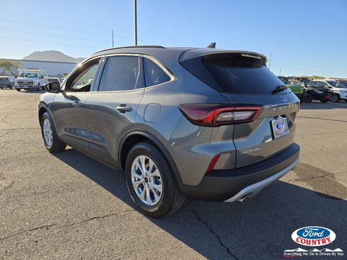 New 2026 Ford Escape Active FWD image 3