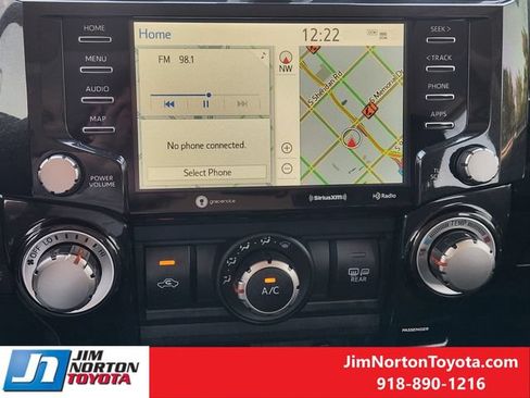 Used 2024 Toyota 4Runner TRD Off-Road Premium w/ Moonroof Package AWD/4WD image 18