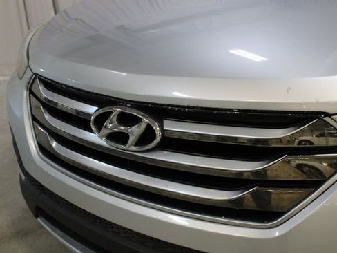 Used 2015 Hyundai Santa Fe Sport FWD image 31