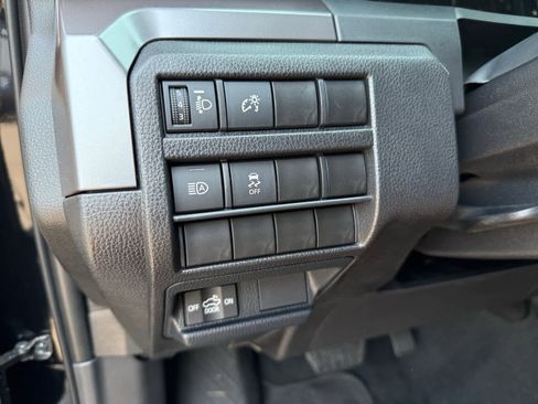 Used 2025 Toyota Tacoma SR5 image 25