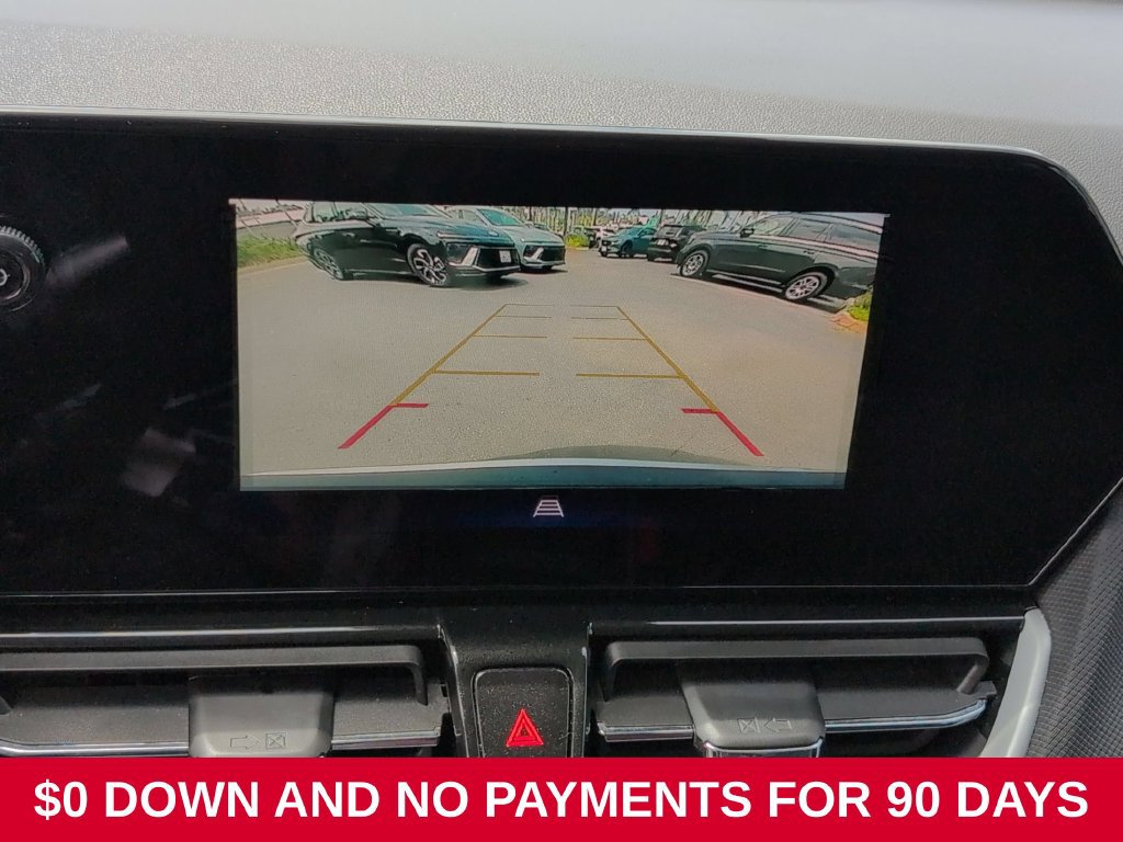 Used 2025 Chevrolet TrailBlazer LT AWD/4WD image 18