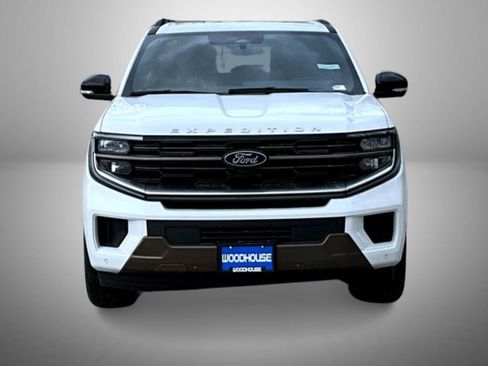 Used 2026 Ford Expedition Max King Ranch image 2
