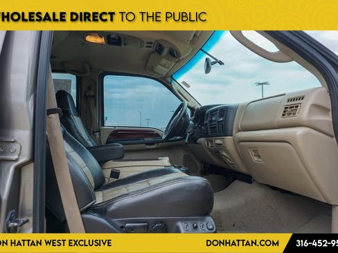 Used 2005 Ford Excursion Eddie Bauer image 20