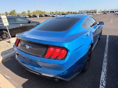 Used 2019 Ford Mustang Coupe RWD image 5