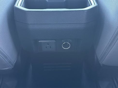 Used 2024 Toyota Tacoma TRD Off-Road image 15