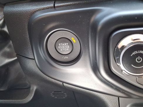 Used 2022 Jeep Wrangler Unlimited Sport AWD/4WD image 22