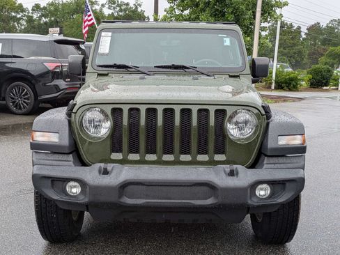 Used 2023 Jeep Wrangler Unlimited Sport AWD/4WD image 9